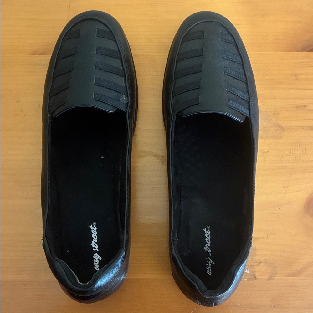 Easy Street Woman’s Classic Black Slip-On Loafers